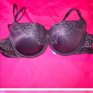 Black Lace-Accent T-Shirt Bra - Women Intimates